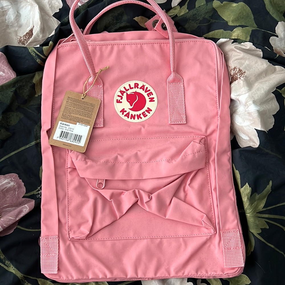 NWT Pink Kanken Backpack 💘
